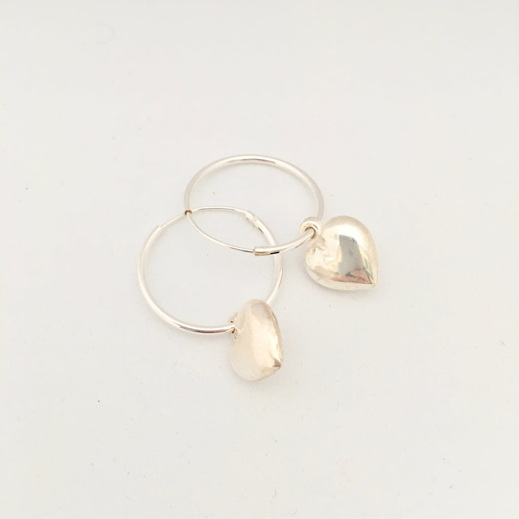 Hoop with small heart Earring - Silver